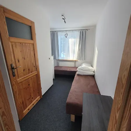 Nocleg ze śniadaniem 4 Pory Roku *