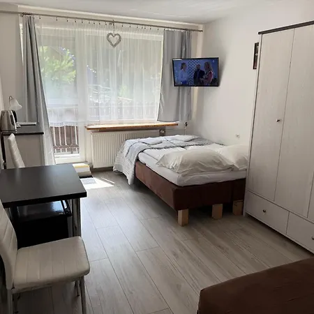 Bed & Breakfast 4 Pory Roku