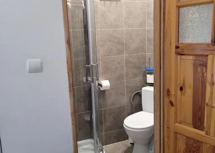 4 Pory Roku Couette-café 3*