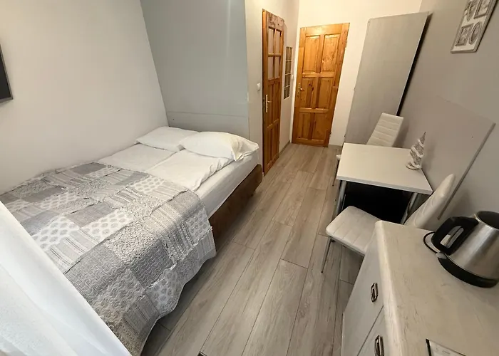 Bed & Breakfast 4 Pory Roku